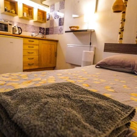 Cozy Studio In The Heart Of Paris Exterior photo
